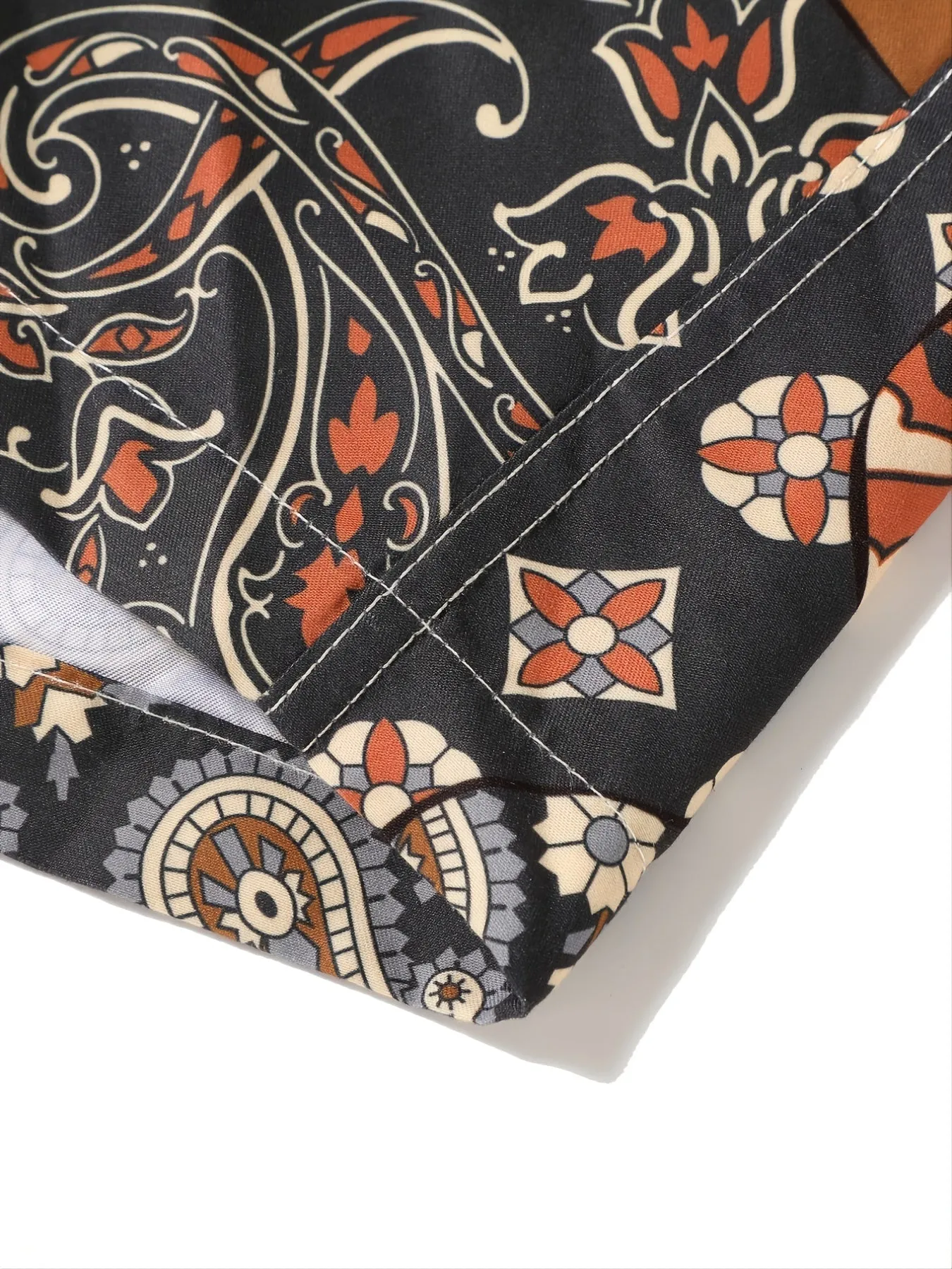 Men's Casual Simple Bohemian Style Colorful Sports Short Pants
